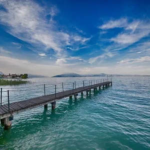 hotel-aurora-sirmione.it-lombardy.com/